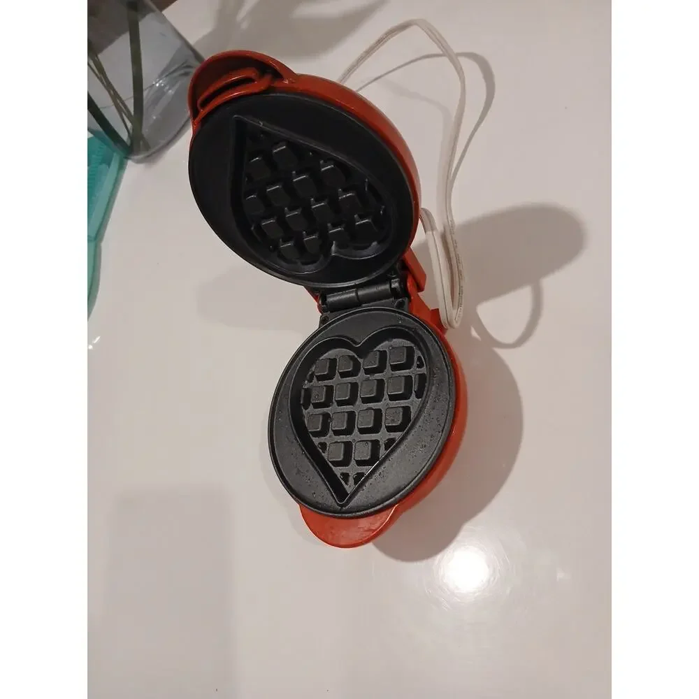 MyMini Nostalgia Compact Waffle Maker Heart Shaped, Non-Stick, Small Space
